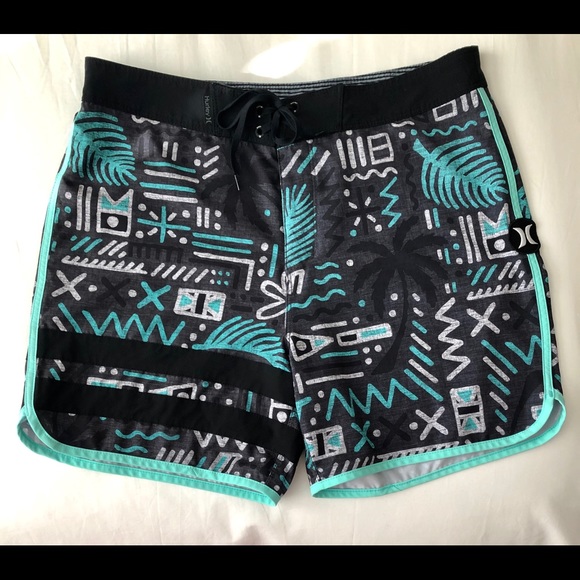 hurley 16 inch boardshorts